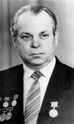 Валентин Дмитриевич Петров Валентин Дмитриевич Петров, Физико-энергетический институт, Государственная премия за за создание Билибинской АТЭЦ, 1985 г.